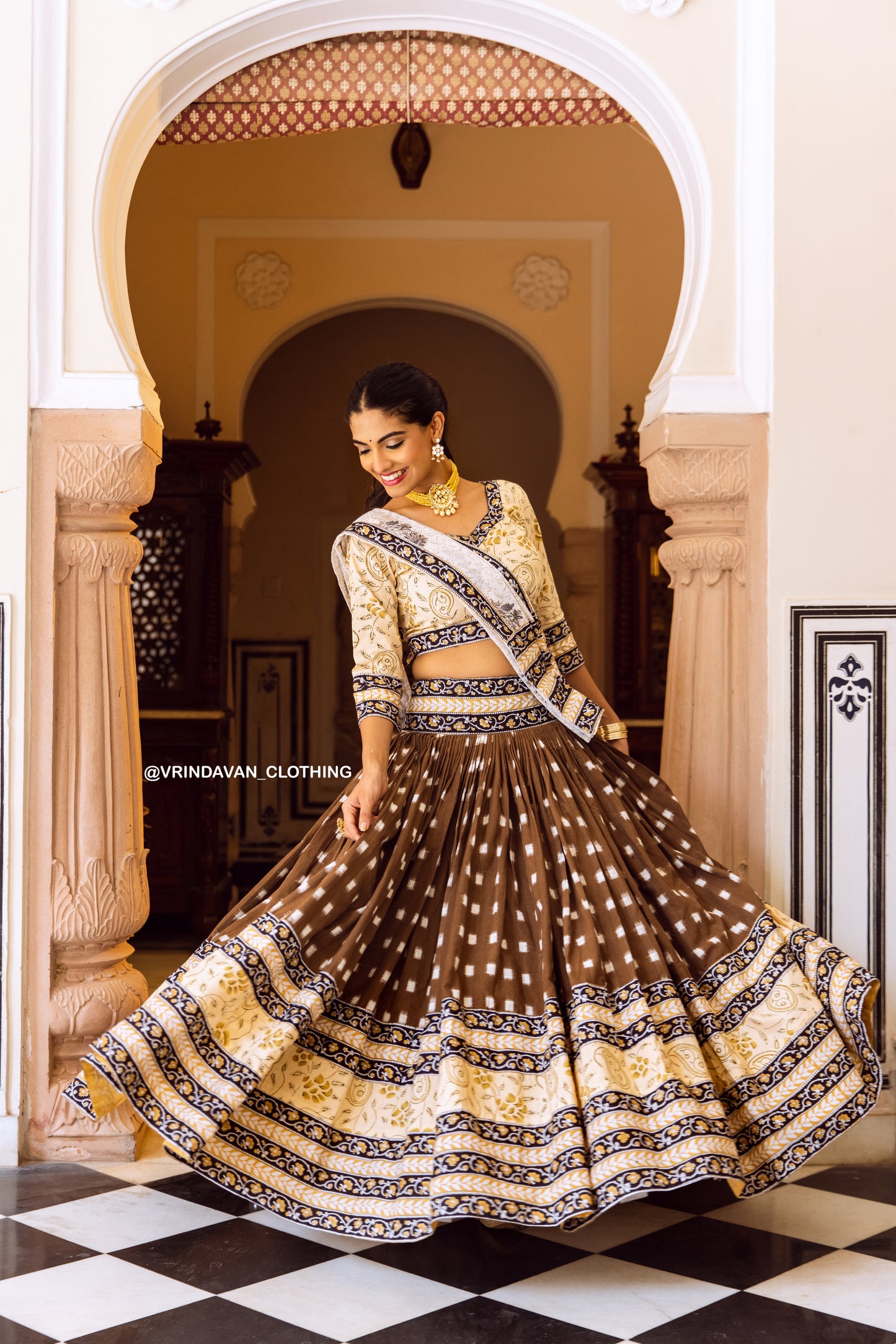 DIKSHA | Gopi Skirt Set.