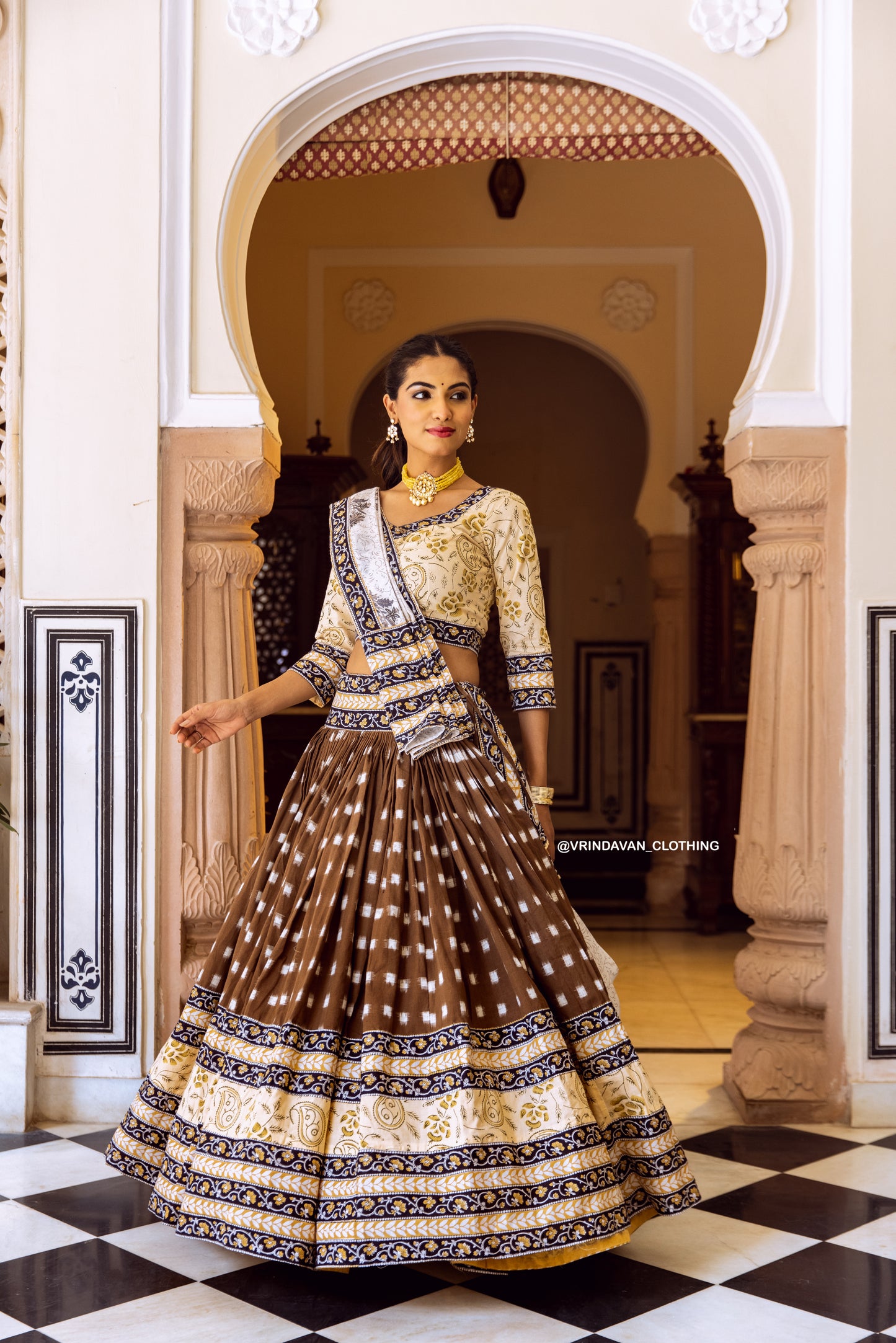 DIKSHA | Gopi Skirt Set.