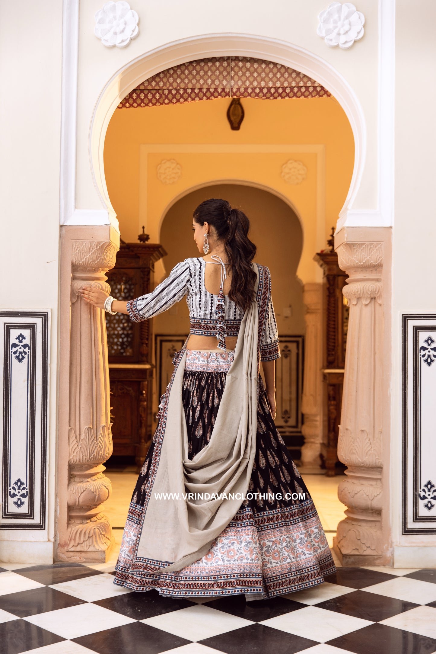 Giri Goverdhan - Gopi Skirt set.