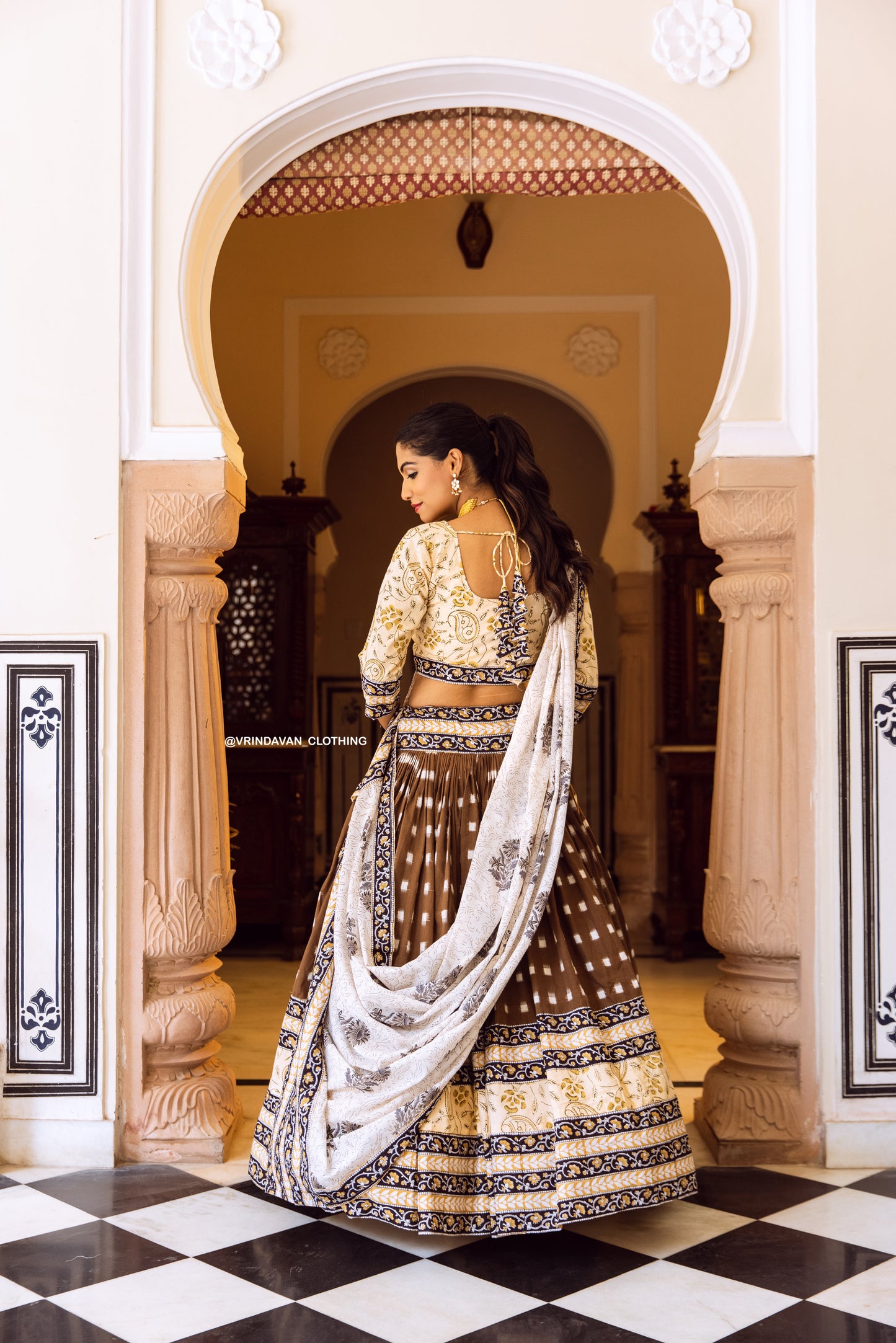 DIKSHA | Gopi Skirt Set.