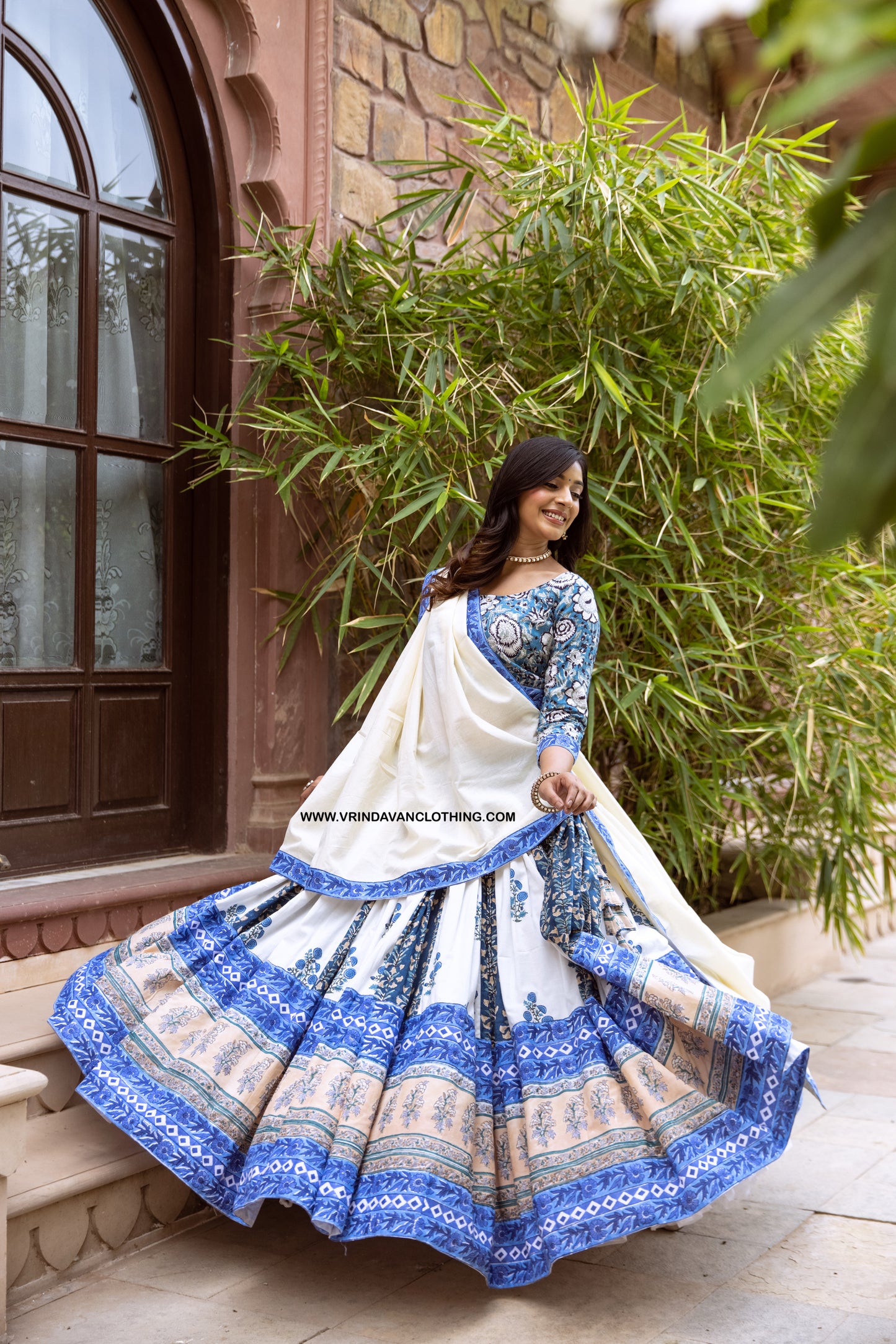 JAYA - Gopi Skirt Set.