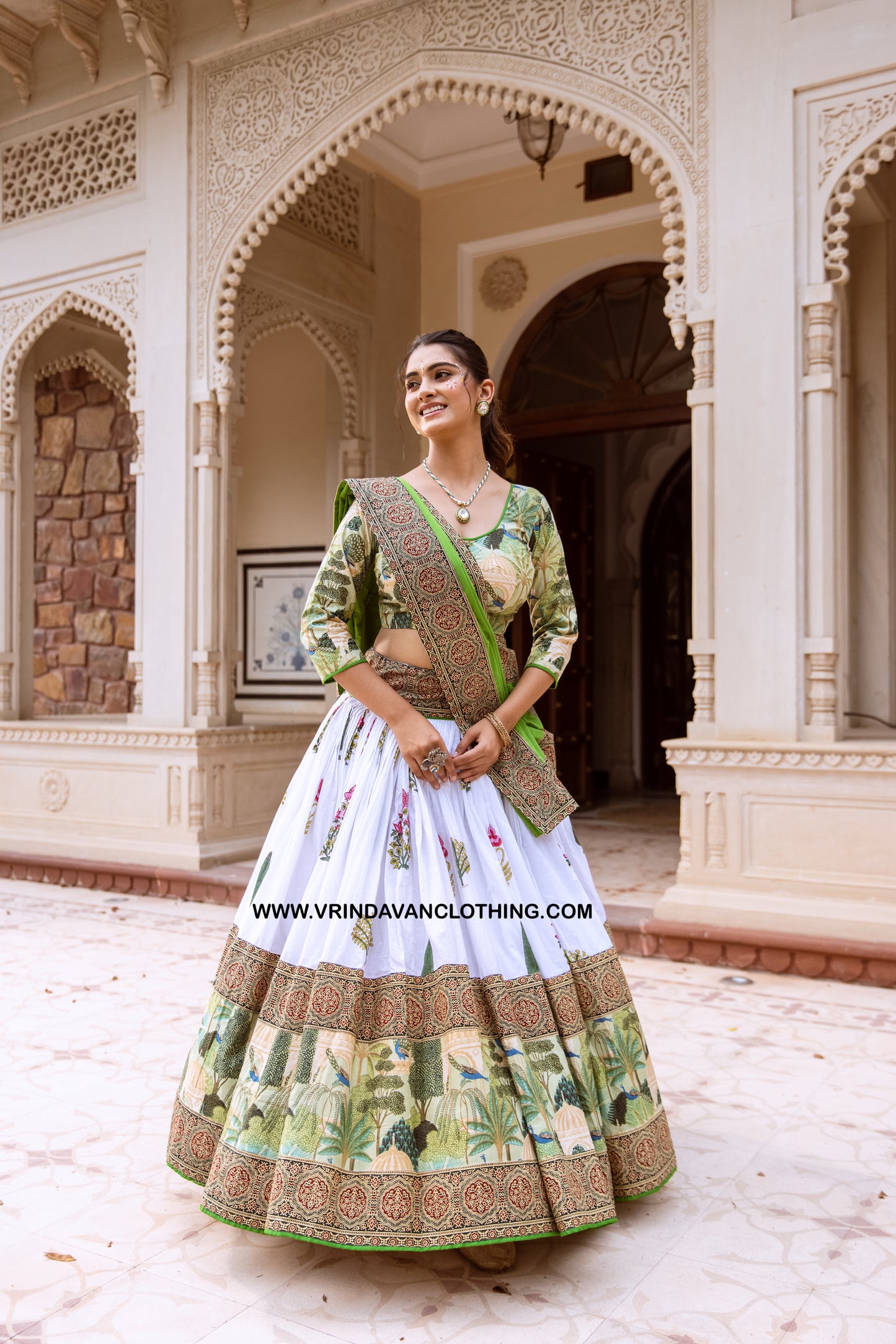 ISHITA- Gopi Skirt Set.