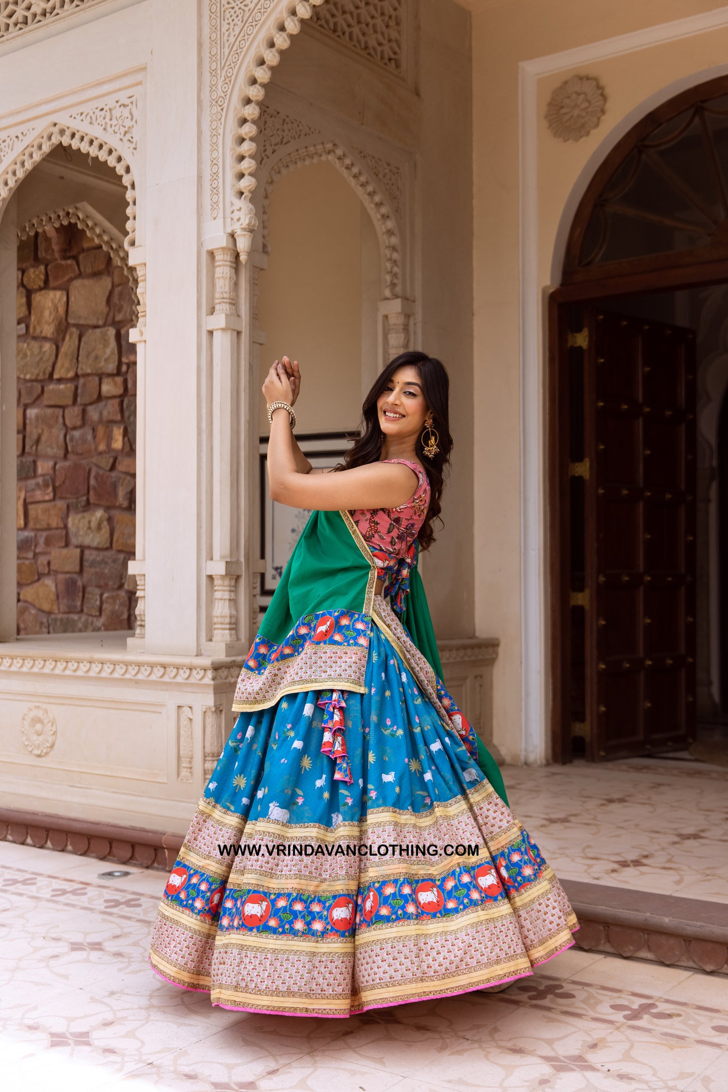 Ananda - Gopi Skirt Set.