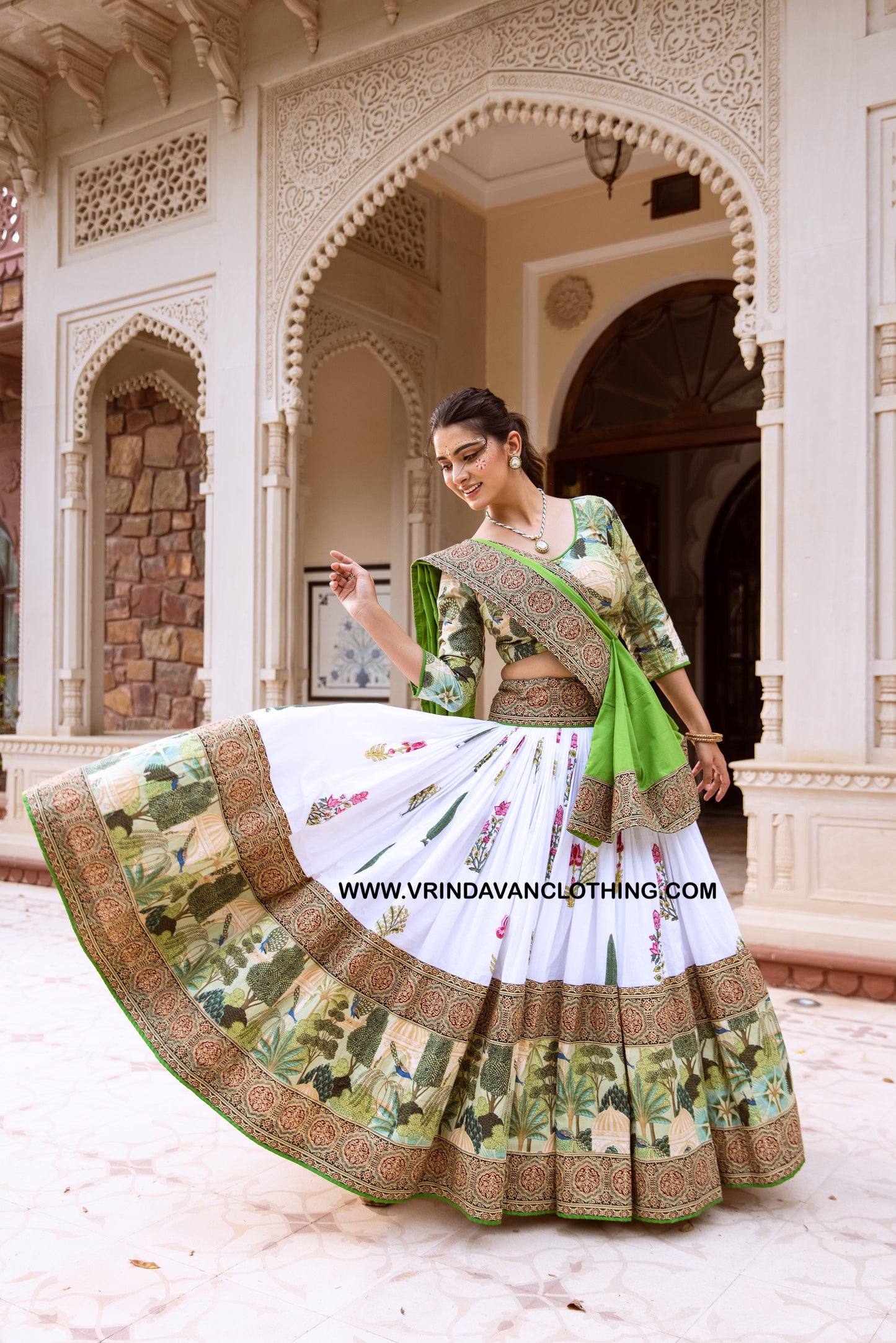 ISHITA- Gopi Skirt Set.