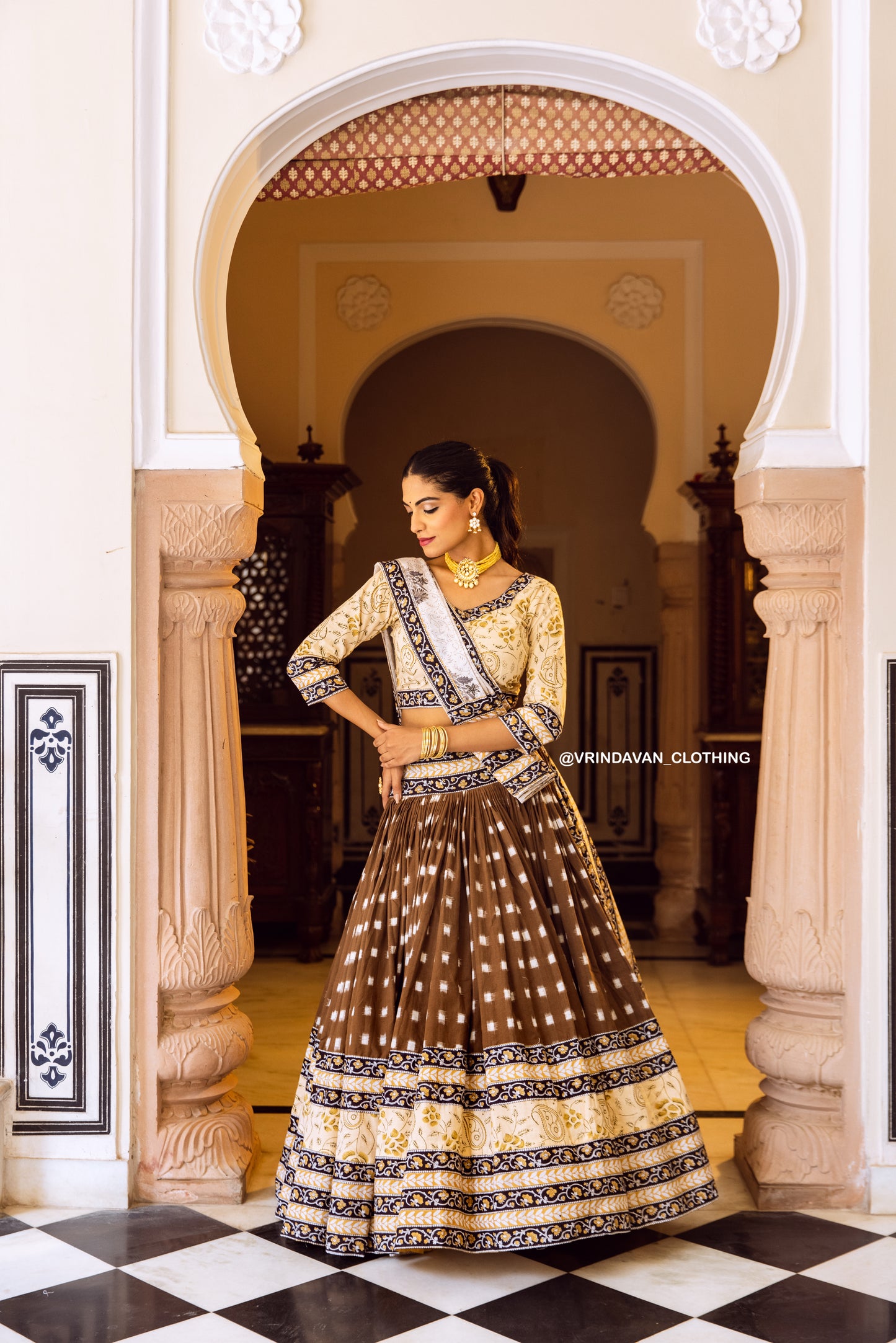 DIKSHA | Gopi Skirt Set.