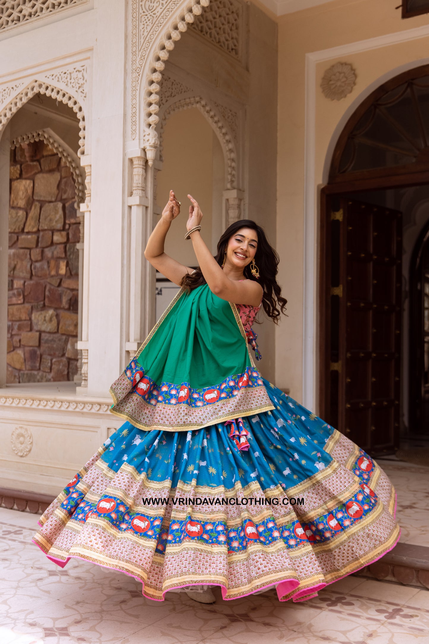 Ananda - Gopi Skirt Set.