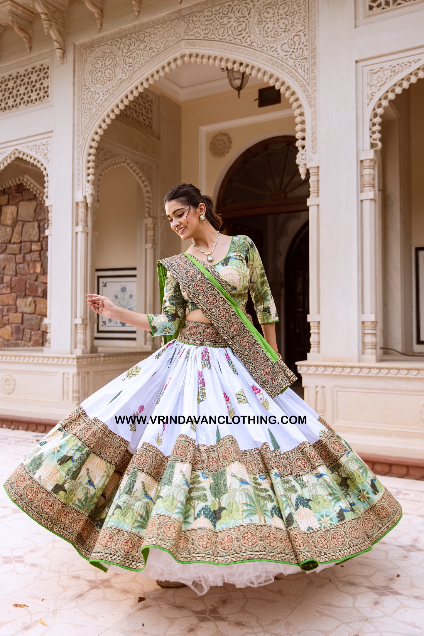 ISHITA- Gopi Skirt Set.