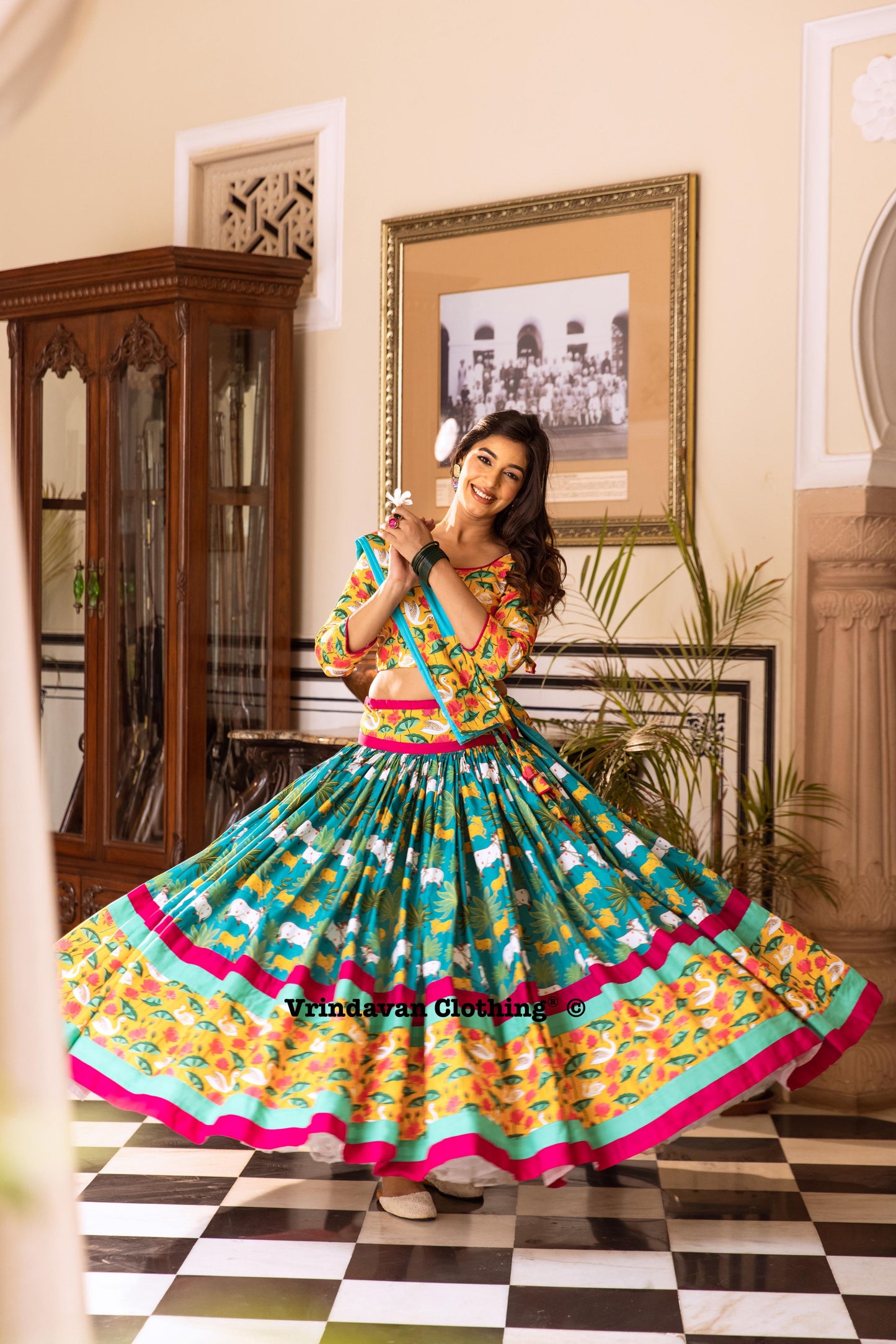 Misri | Gopi Skirt Set