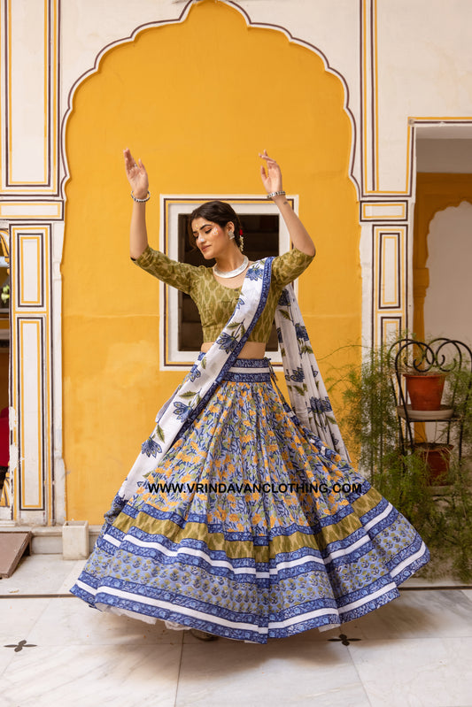 GOVERDHAN - Gopi skirt set.