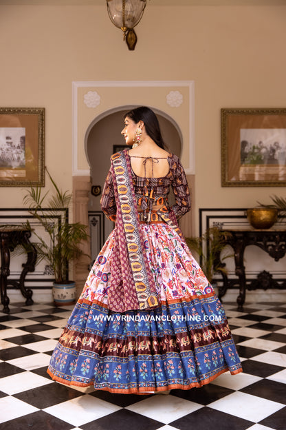 NALINI - Gopi Skirt Set.