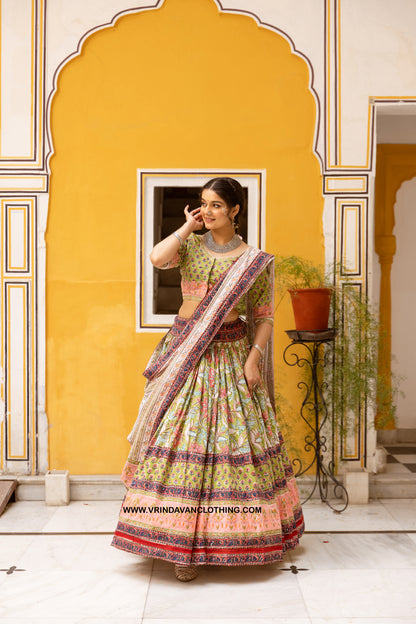 AVANI - Gopi skirt set.