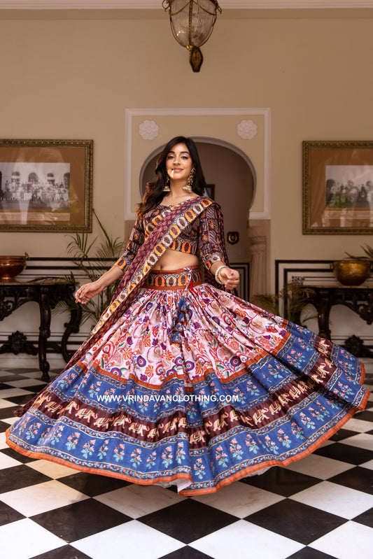 NALINI - Gopi Skirt Set.