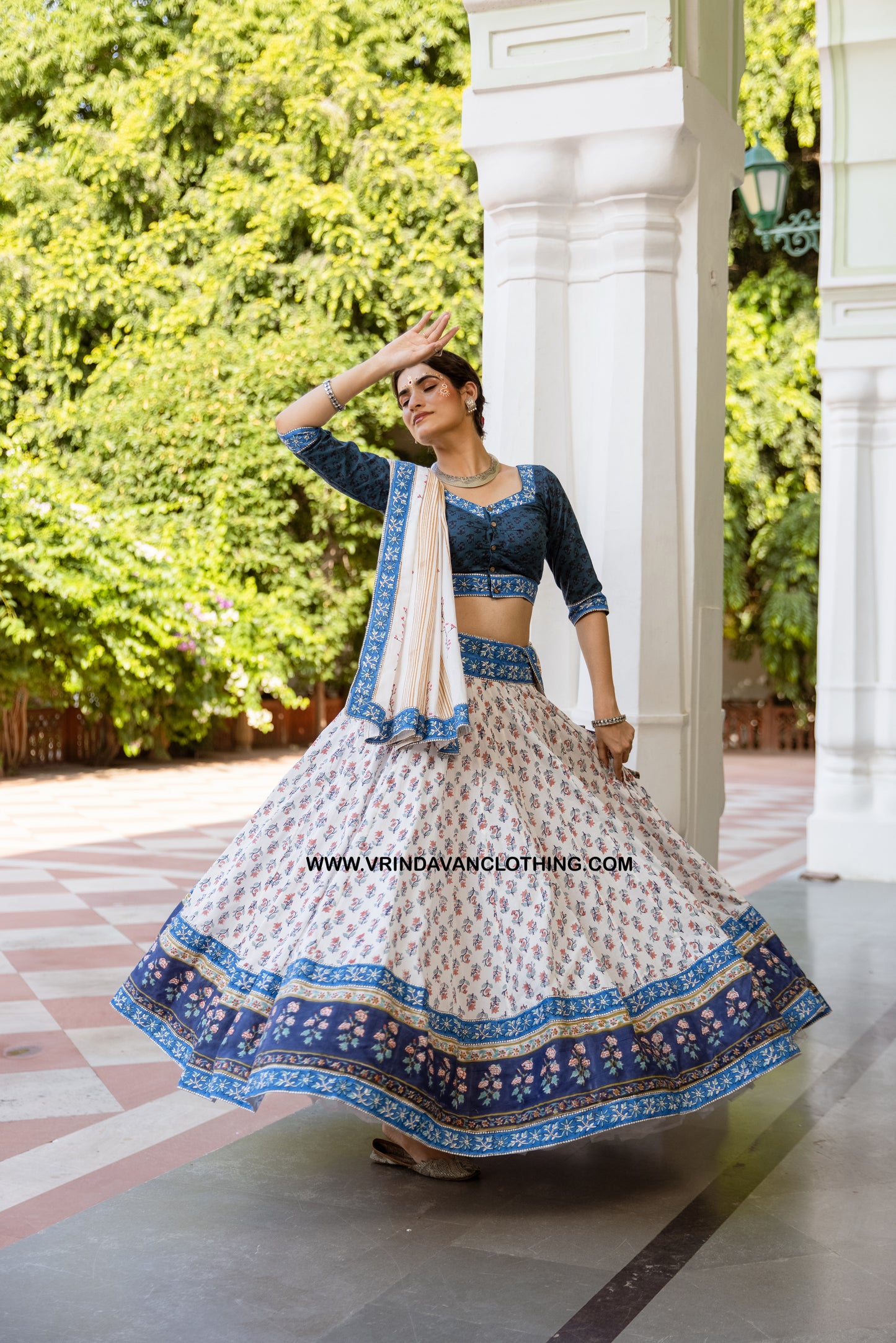 MEGHSHYAM - Gopi skirt set.