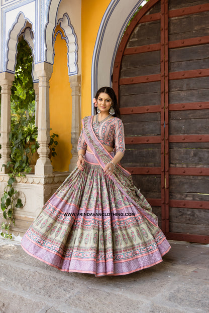 ARADHIKA - Gopi skirt set.