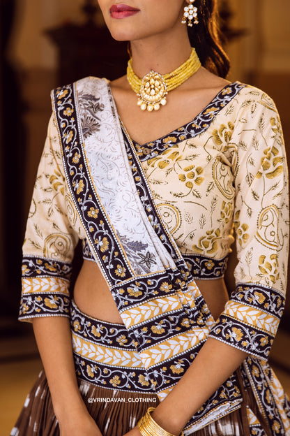 DIKSHA | Gopi Skirt Set.
