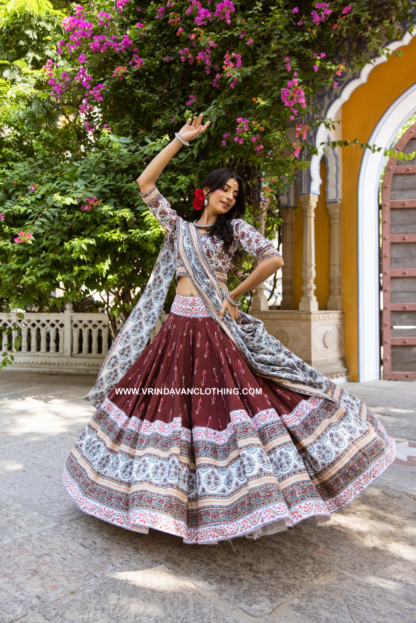 SUBHADRA - Gopi skirt set.