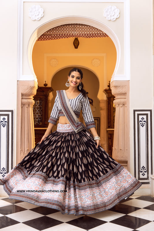 Giri Goverdhan - Gopi Skirt set.
