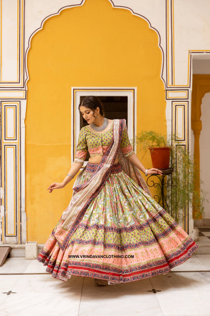 AVANI - Gopi skirt set.