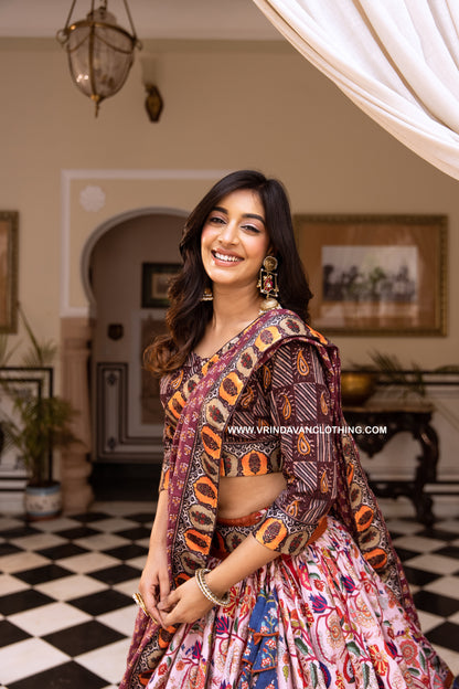 NALINI - Gopi Skirt Set.
