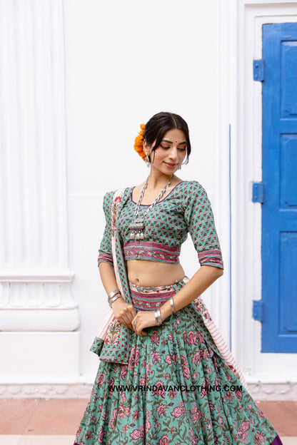 GULMEHER - Gopi skirt set.