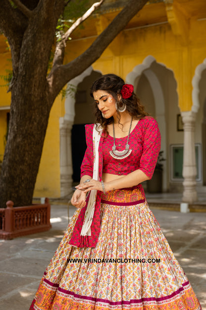 GOPAL - Gopi skirt set.