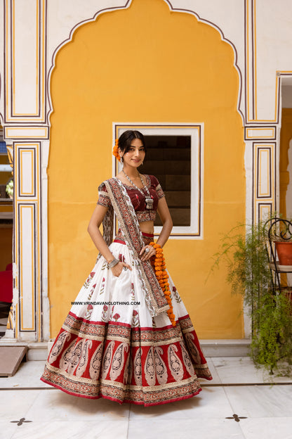 RADHAKUND - Gopi skirt set.