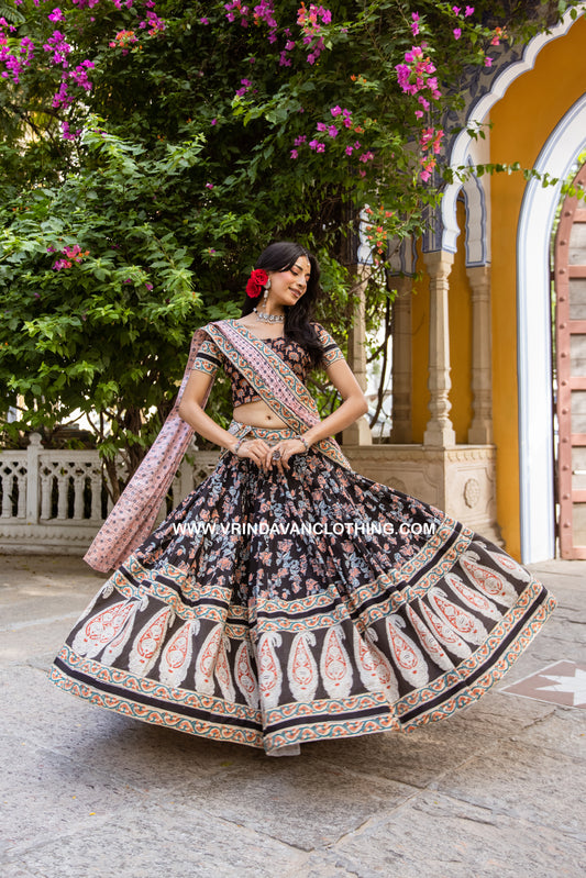 HRIDISHA - Gopi skirt set.