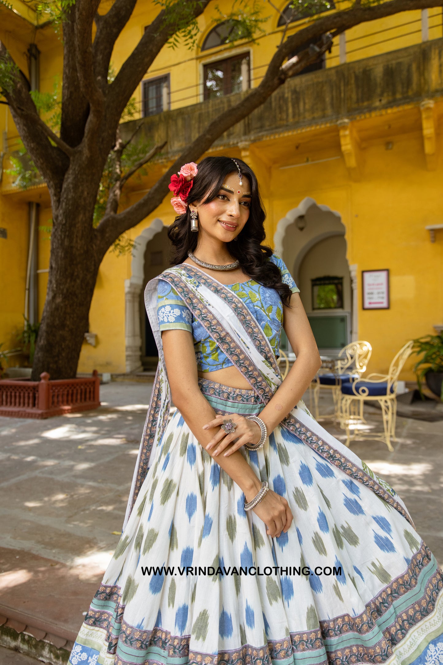 VRAJA LEELA - Gopi skirt set.