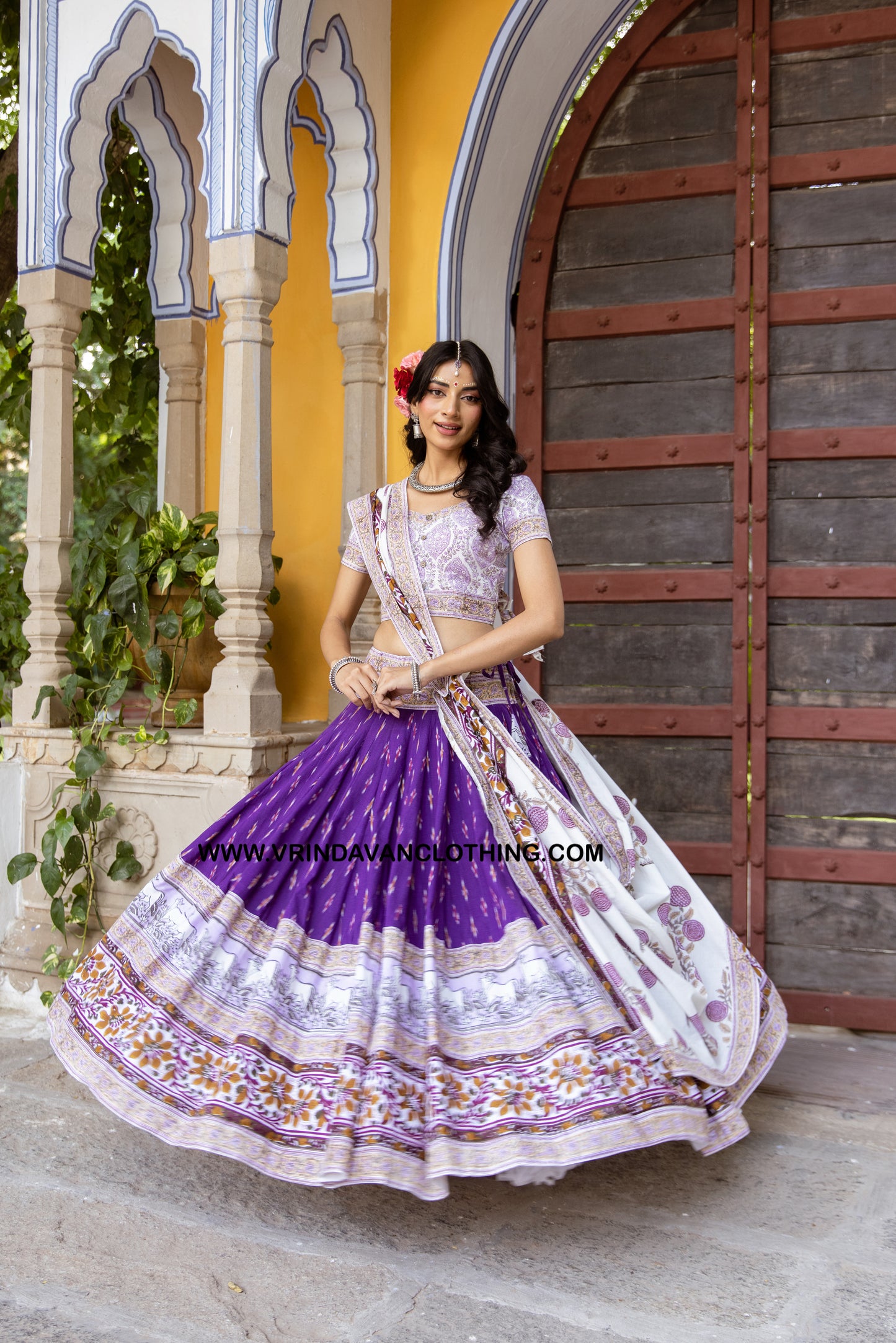SHARDIYA - Gopi skirt set.
