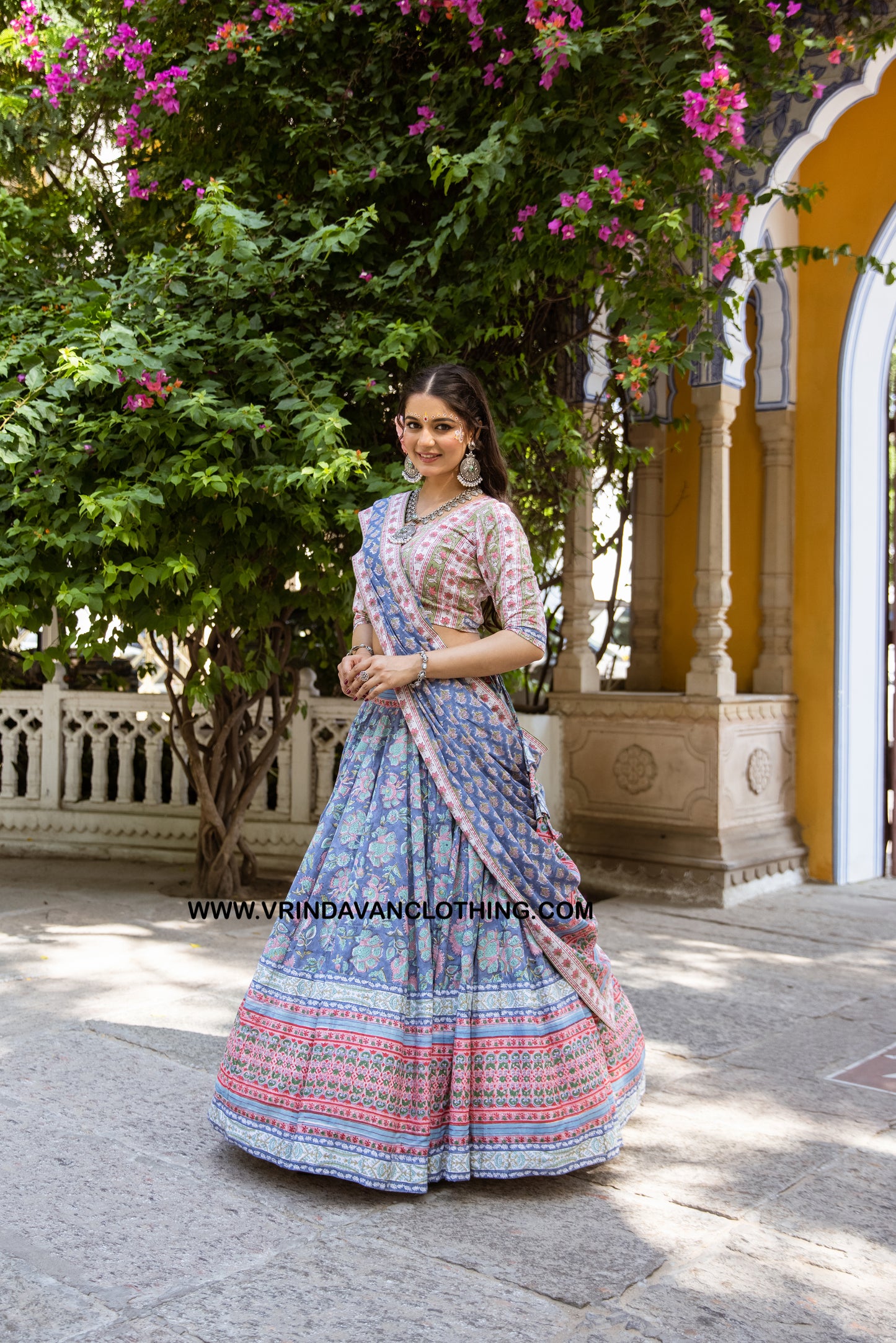 ANUM - Gopi skirt set.