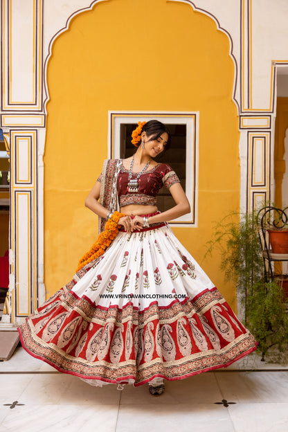 RADHAKUND - Gopi skirt set.