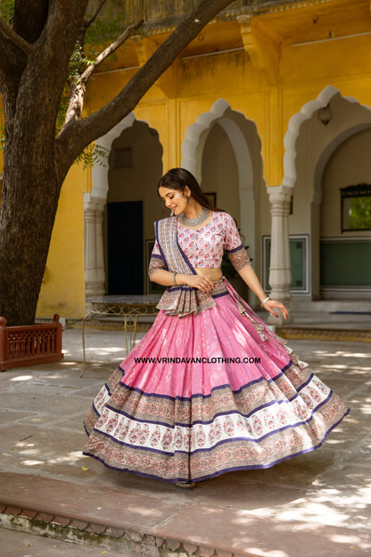 GOVIND - Gopi skirt set.