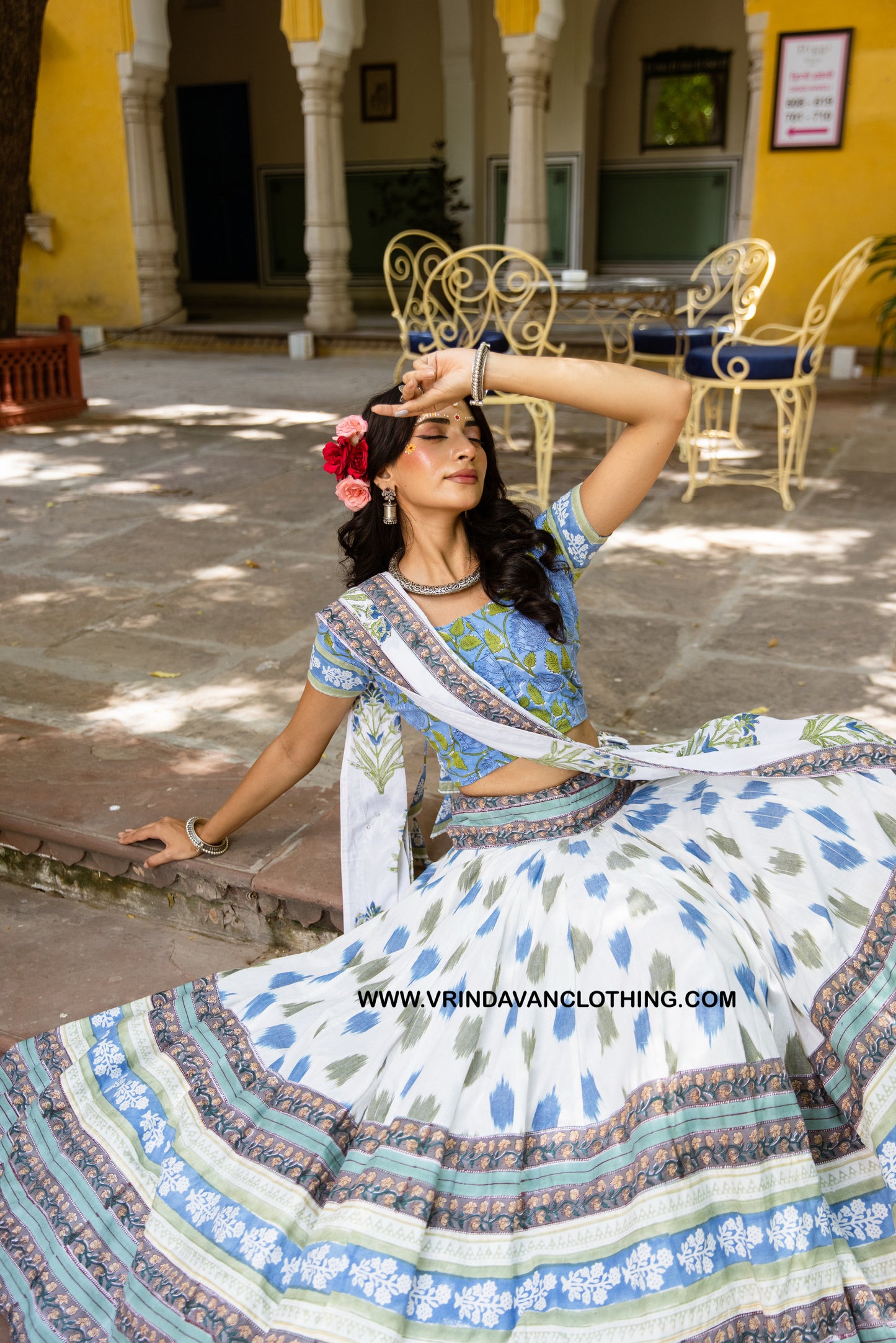 VRAJA LEELA - Gopi skirt set.