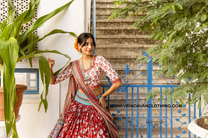 SUPRIYA - Gopi skirt set.