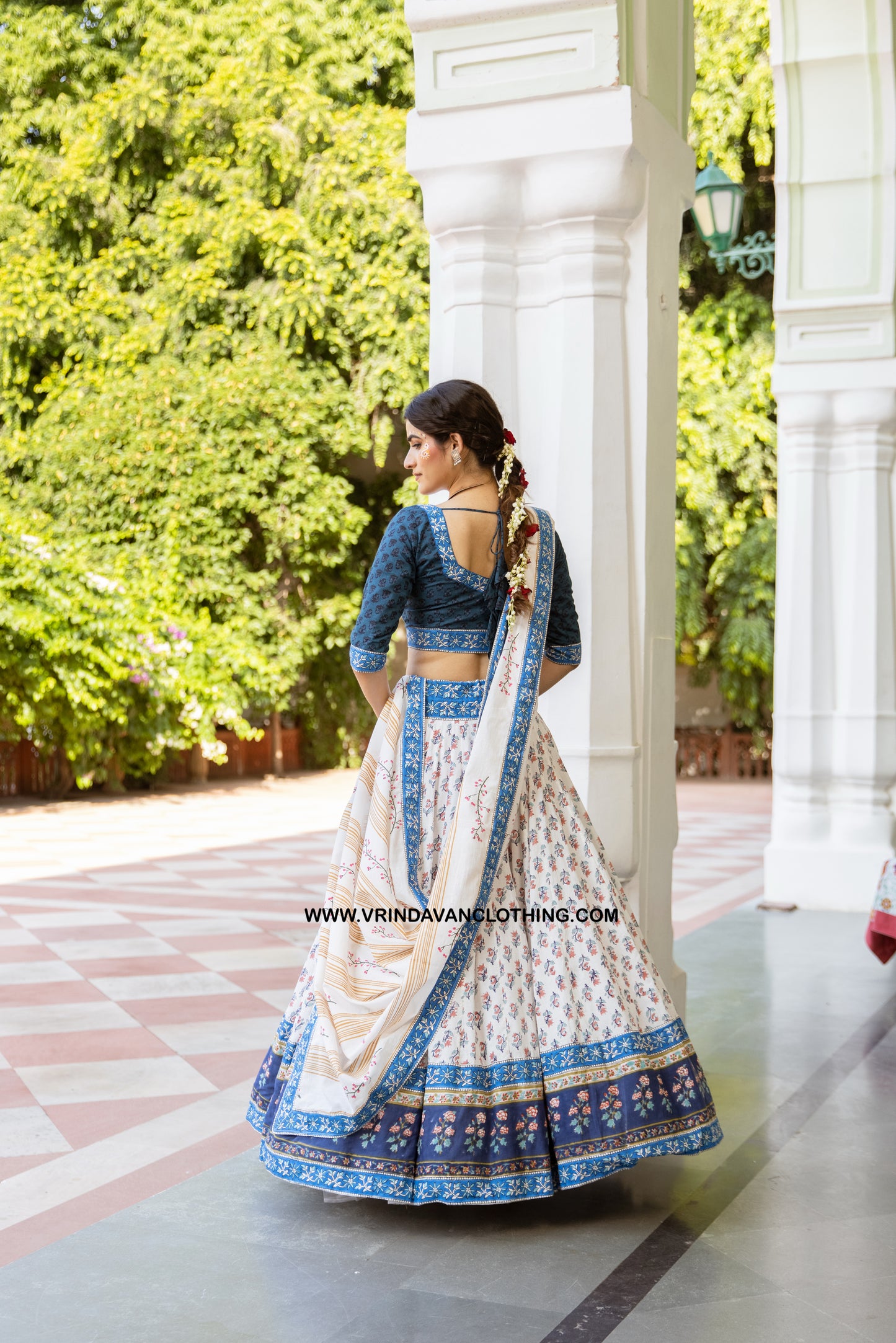 MEGHSHYAM - Gopi skirt set.