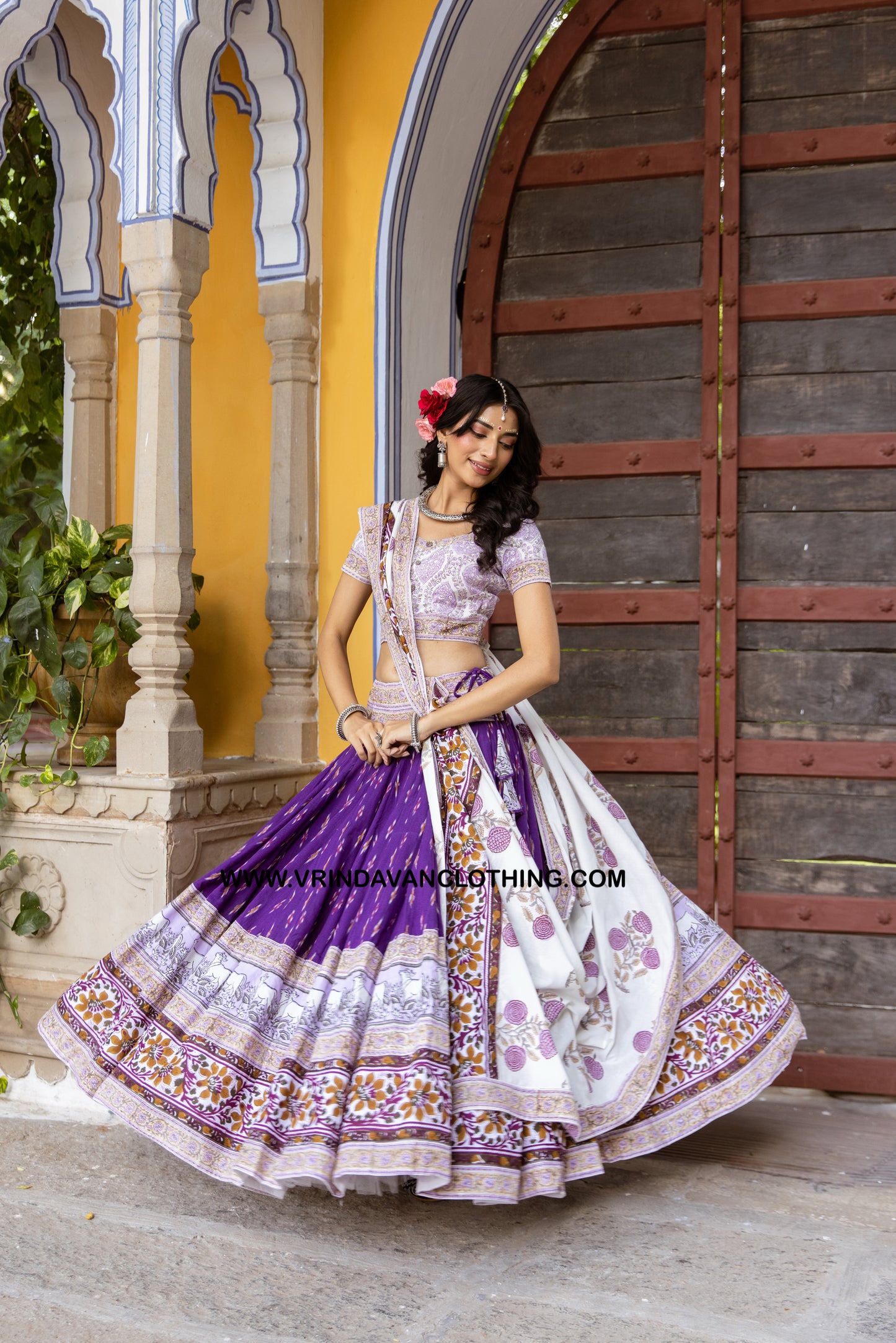 SHARDIYA - Gopi skirt set.