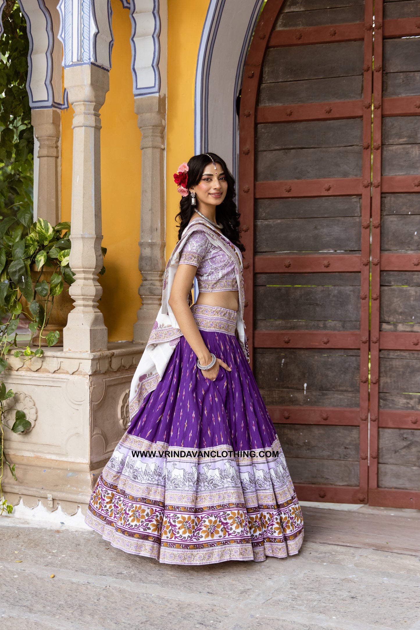 SHARDIYA - Gopi skirt set.