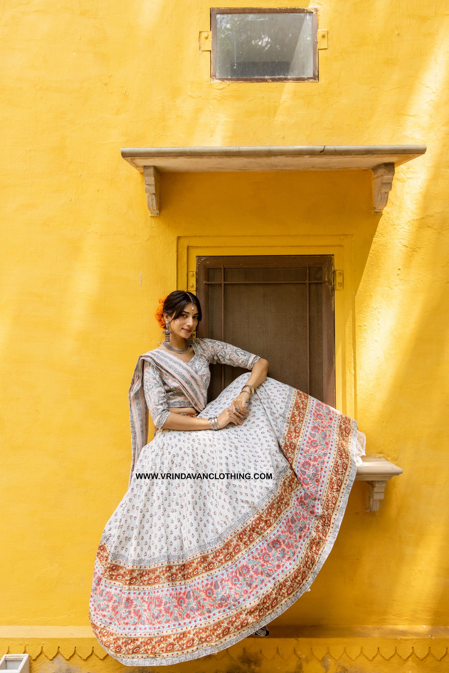 INDIRA MANI - Gopi skirt set.