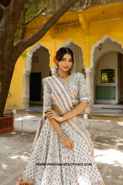 INDIRA MANI - Gopi skirt set.